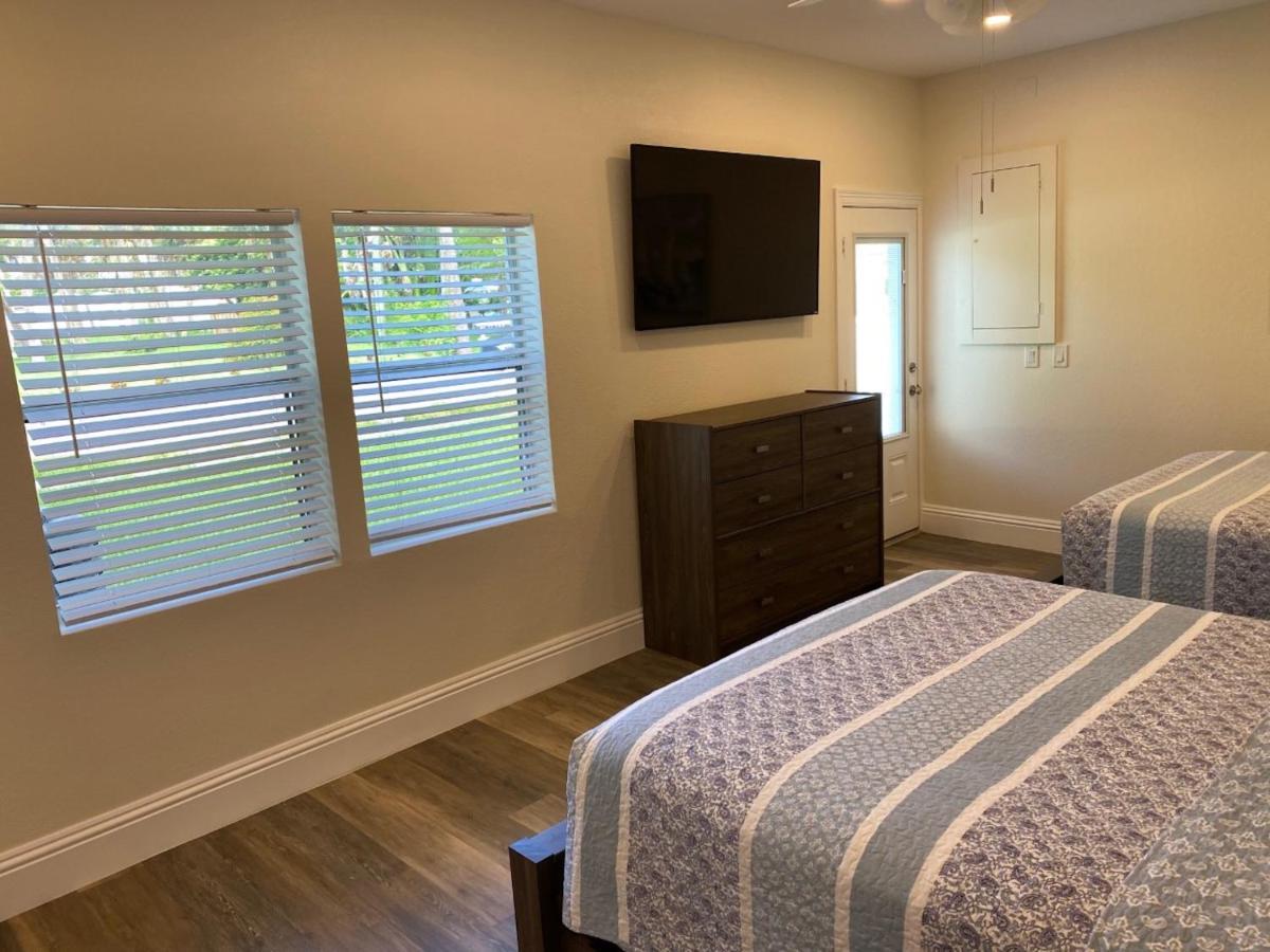 Caribbean Shores Waterfront Resort Jensen Beach Extérieur photo